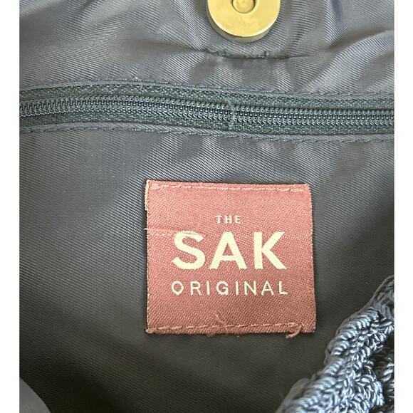 The Sak Navy Blue Medium Shoulder Bag Purse with Matching Knitted Wallet Boho - Picture 3 of 10